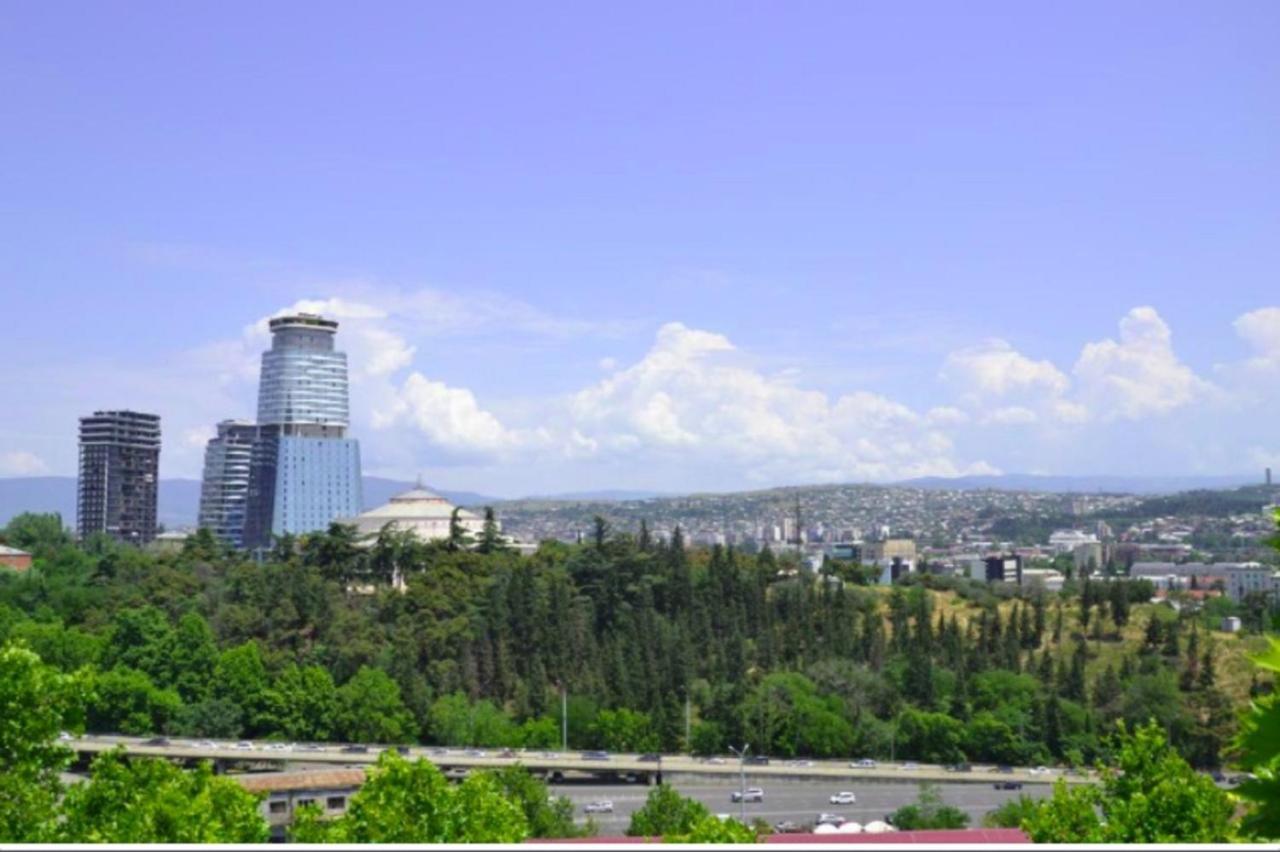 Sunset Tbilisi Luxury Aparthotel Exterior photo