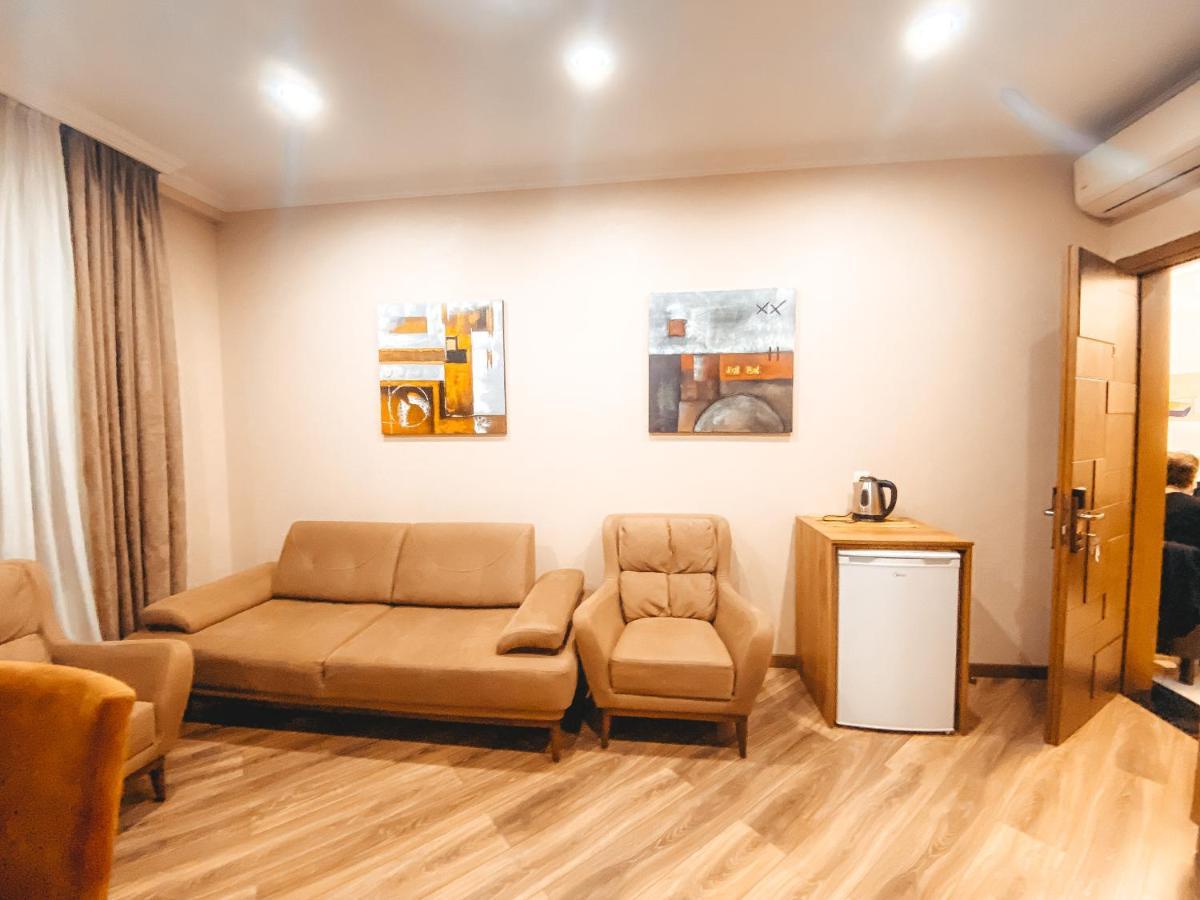 Sunset Tbilisi Luxury Aparthotel Exterior photo